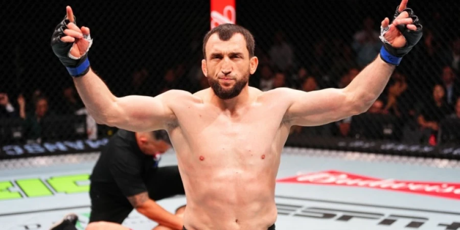 Салихов рассказал, на что потратит бонус за выступление на турнире UFC в Макао